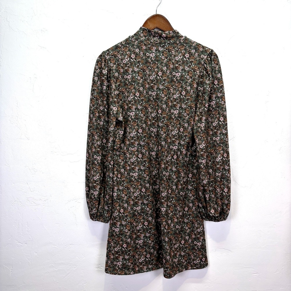 Live to be Spoiled Woman's Babydoll Dress Size L Green Floral Cottage Core - Picture 2 of 12